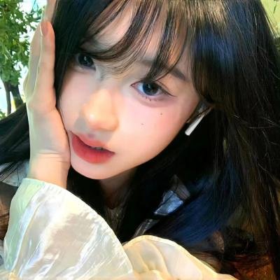 女管家